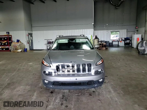 2015 Jeep Cherokee Latitude с VIN 1C4PJMCB1FW649506, выставлен на аукционе Copart как лот 61662795 с пробегом 138 121 миль миль и Списание • Salvage title. История ставок и продаж доступна на DreamBid. Изображение 14.