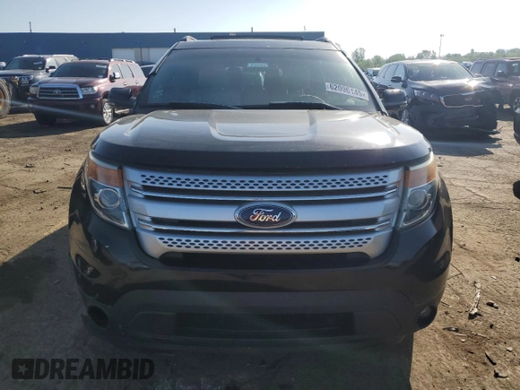 2013 Ford Explorer XLT z VIN 1FM5K7D87DGA54011, wystawiony jako Copart lot #62096145 z przebiegiem 197 716 mil mil oraz Czysty tytuł • Clean title. Historia ofert i sprzedaży dostępna na DreamBid. Obrazek 5.