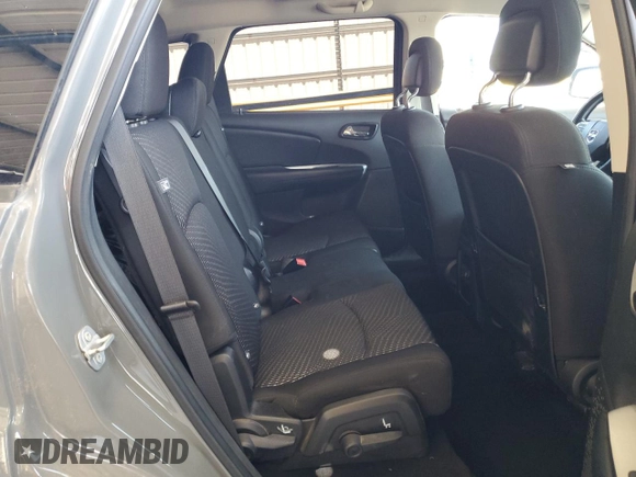2020 Dodge Journey SE Value with VIN 3C4PDCAB8LT277085, listed as a Copart auction lot 51759535 with 107,828 mi miles and Clean Title. Bid and sale history available at DreamBid. Image 6.