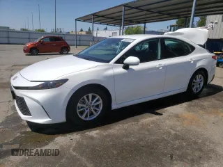 2025 Toyota Camry LE with VIN 4T1DAACK0SU001206, listed as a Copart auction lot 53159095 with 25,098 mi miles and Salvage Title. Bid and sale history available at carsss.com. Image 1.