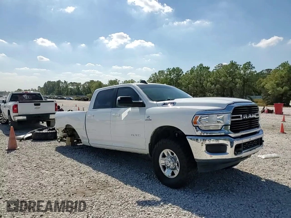 2021 Ram 3500 Big Horn with VIN 3C63R3DL2MG527880, listed as a Copart auction lot 77180054 with 84,457 mi miles and Salvage Title. Bid and sale history available at carsss.com. Image 14.