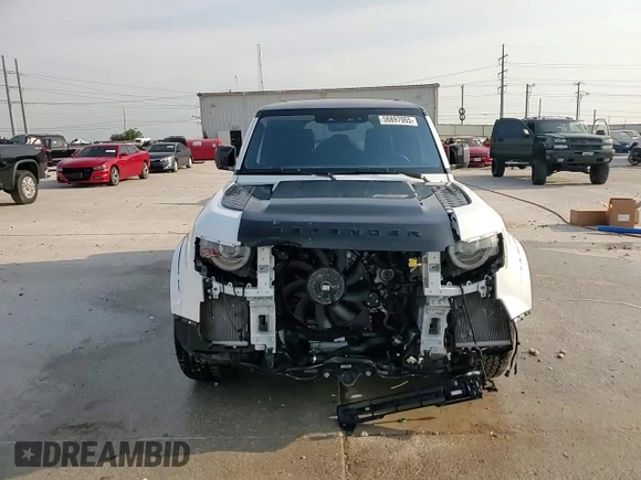 2020 Land Rover Defender SE with VIN SALEP7EU1L2028039, listed as a Copart auction lot 56897065 with 26,989 mi miles and Salvage title. Bid and sale history available at DreamBid. Image 14.