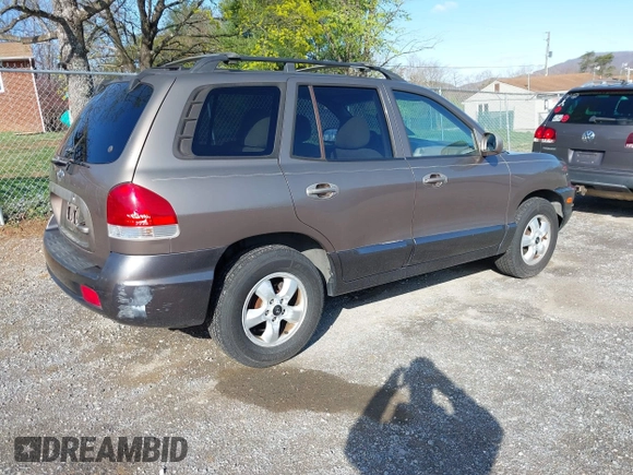 2005 Hyundai Santa Fe GLS with VIN KM8SC13D15U013890, listed as a IAAI auction lot 41917783 with 227,891 mi miles. Bid and sale history available at carsss.com. Image 4.