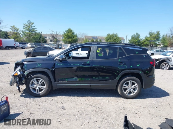2024 GMC Terrain SLE with VIN 3GKALTEG8RL110916, listed as a IAAI auction lot 42064712 with 4,418 mi miles and . Bid and sale history available at DreamBid. Image 14.
