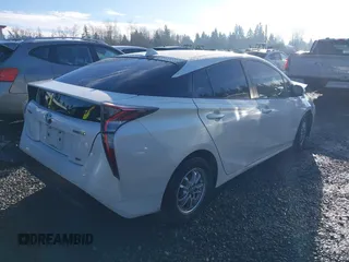 2016 Toyota Prius Four z VIN JTDKARFU8G3502915, wystawiony jako IAAI lot #41267499 z przebiegiem 110 002 mil mil oraz . Historia ofert i sprzedaży dostępna na DreamBid. Obrazek 4.