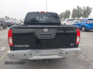2016 Nissan Frontier SV z VIN 1N6AD0ER8GN758758, wystawiony jako IAAI lot #42163250 z przebiegiem 136 868 mil mil oraz . Historia ofert i sprzedaży dostępna na DreamBid. Obrazek 16.