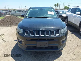 2018 Jeep Compass Altitude z VIN 3C4NJCBB0JT374678, wystawiony jako IAAI lot #42250357 z przebiegiem 56 439 mil mil oraz . Historia ofert i sprzedaży dostępna na DreamBid. Obrazek 6.