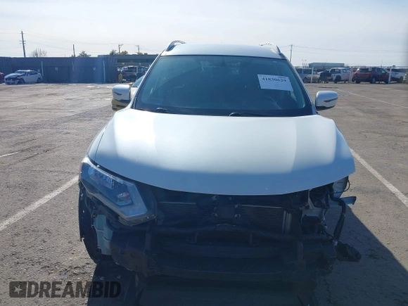 2018 Nissan Rogue SV with VIN KNMAT2MVXJP596787, listed as a IAAI auction lot 41830629 with 98,179 mi miles. Bid and sale history available at carsss.com. Image 13.