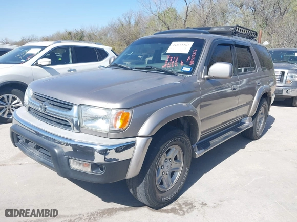 2001 Toyota 4Runner SR5 with VIN JT3HN86R810333948, listed as a IAAI auction lot 41832267 with 181,619 mi miles. Bid and sale history available at carsss.com. Image 2.