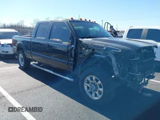 2015 Ford Super Duty F-250 SRW Lariat with VIN 1FT7W2BT1FED63208, listed as a IAAI auction lot 41785728 with 165,282 mi miles. Bid and sale history available at carsss.com. Image 1.