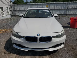 2013 BMW 3 Series 328i xDrive с VIN WBA3B3C52DF533516, выставлен на аукционе Copart как лот 60193335 с пробегом 104 446 миль миль и Списание • Salvage title. История ставок и продаж доступна на DreamBid. Изображение 5.