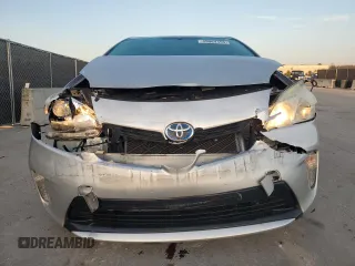 2015 Toyota Prius Four with VIN JTDKN3DU3F0444569, listed as a Copart auction lot 49084495 with 202,486 mi miles and Non repairable. Bid and sale history available at DreamBid. Image 5.