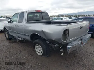2001 Toyota Tundra SR5 with VIN 5TBRT341X1S204718, listed as a IAAI auction lot 41760173 with 233,734 mi miles and . Bid and sale history available at DreamBid. Image 3.