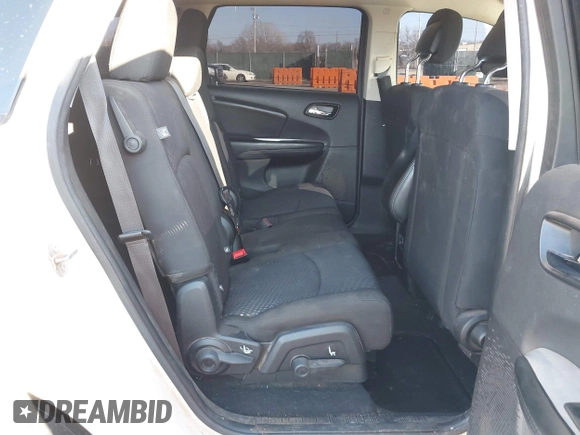 2017 Dodge Journey SE z VIN 3C4PDCAB3HT707029, wystawiony jako IAAI lot #41406306 z przebiegiem 104 046 mil mil oraz . Historia ofert i sprzedaży dostępna na DreamBid. Obrazek 8.