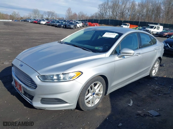 2016 Ford Fusion SE with VIN 1FA6P0H76G5132058, listed as a IAAI auction lot 42033056 with 220,841 mi miles. Bid and sale history available at carsss.com. Image 2.