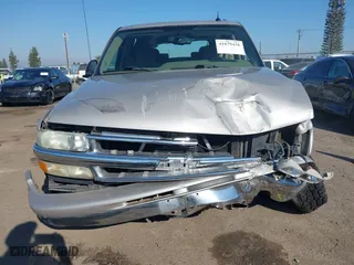 2004 Chevrolet Tahoe LS with VIN 1GNEC13T64J282970, listed as a IAAI auction lot 41879458 with 205,952 mi miles. Bid and sale history available at carsss.com. Image 12.