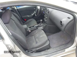2007 Pontiac G6 G6 with VIN 1G2ZG58N474141970, listed as a IAAI auction lot 42671485 with 171,214 mi miles and . Bid and sale history available at DreamBid. Image 5.