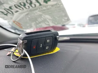 2016 Chevrolet Impala LT z VIN 2G1115S36G9126426, wystawiony jako IAAI lot #41880204 z przebiegiem 86 344 mil mil oraz . Historia ofert i sprzedaży dostępna na DreamBid. Obrazek 11.