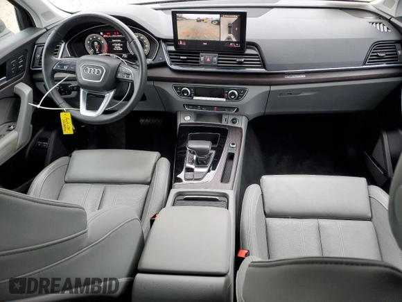 2021 Audi Q5 Premium Plus with VIN WA1E2AFY2M2125640, listed as a Copart auction lot 85183034 with 64,290 mi miles and Salvage Title. Bid and sale history available at carsss.com. Image 8.