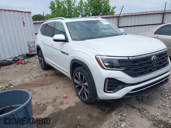 2024 Volkswagen Atlas SEL Premium R-Line with VIN 1V2FR2CA7RC598307, listed as a IAAI auction lot 42326908 with 16,792 mi miles and . Bid and sale history available at DreamBid. Image 1.