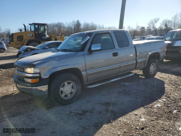 2000 Chevrolet Silverado 1500 LS with VIN 2GCEK19T6Y1178255, listed as a Copart auction lot 87766915 with 155,314 mi miles and Salvage Title. Bid and sale history available at carsss.com. Image 1.