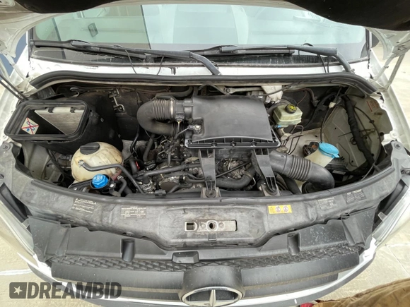 2011 Mercedes-Benz Sprinter Cargo Cargo with VIN WD3PE8CB5B5604980, listed as a Copart auction lot 87464074 with 412,111 mi miles and Clean Title. Bid and sale history available at DreamBid. Image 7.