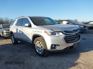 2020 Chevrolet Traverse LT Leather with VIN 1GNEVHKW3LJ256209, listed as a IAAI auction lot 41826165 with 70,109 mi miles. Bid and sale history available at carsss.com. Image 1.