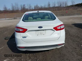 2013 Ford Fusion SE with VIN 3FA6P0HR8DR263468, listed as a IAAI auction lot 41783303 with 115,353 mi miles. Bid and sale history available at carsss.com. Image 16.