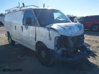 2004 Chevrolet Express Cargo Van with VIN 1GCFG15TX41101349, listed as a IAAI auction lot 41263311 with 262,276 mi miles. Bid and sale history available at carsss.com. Image 1.
