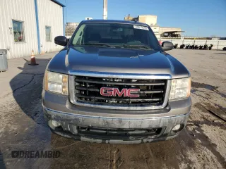 2008 GMC Sierra 1500 SLT z VIN 2GTEC13J981336589, wystawiony jako Copart lot #88879545 z przebiegiem 204 238 mil mil oraz Szkoda całkowita • Salvage title. Historia ofert i sprzedaży dostępna na DreamBid. Obrazek 5.