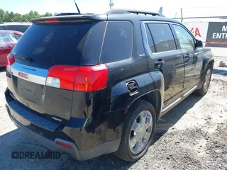 2011 GMC Terrain SLE-2 z VIN 2CTFLTE50B6294991, wystawiony jako IAAI lot #42349984 z przebiegiem 243 918 mil mil oraz . Historia ofert i sprzedaży dostępna na DreamBid. Obrazek 4.