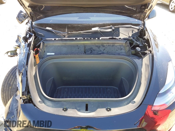 2021 Tesla Model Y Performance with VIN 5YJYGDEF6MF252877, listed as a IAAI auction lot 41770770 with 58,550 mi miles and . Bid and sale history available at DreamBid. Image 10.