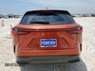 2023 Lexus NX 350 z VIN 2T2AGCEZ7PC023103, wystawiony jako Copart lot #56623955 z przebiegiem 37 867 mil mil oraz Szkoda całkowita • Salvage title. Historia ofert i sprzedaży dostępna na DreamBid. Obrazek 6.