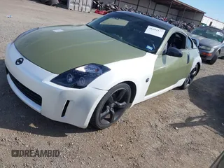 2005 Nissan 350Z Touring with VIN JN1AZ34D25M602913, listed as a IAAI auction lot 41692177 with 210,663 mi miles and . Bid and sale history available at DreamBid. Image 2.