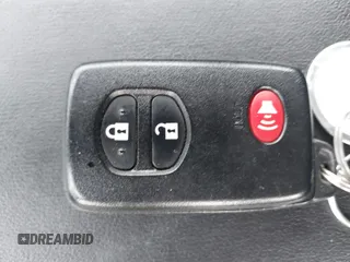 2015 Toyota Prius Two with VIN JTDZN3EU0FJ031208, listed as a IAAI auction lot 41910346 with 72,973 mi miles and . Bid and sale history available at DreamBid. Image 11.