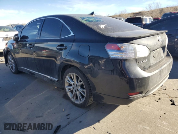 2010 Lexus HS 250h with VIN JTHBB1BA6A2005920, listed as a Copart auction lot 85820284 with 194,909 mi miles and Salvage Title. Bid and sale history available at DreamBid. Image 2.