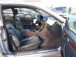 2001 Mercedes-Benz CLK-Class with VIN WDBLJ65G01T083995, listed as a IAAI auction lot 41643860 with NaN miles. Bid and sale history available at carsss.com. Image 5.