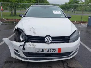 2017 Volkswagen Golf S z VIN 3VW217AU9HM026151, wystawiony jako IAAI lot #42217694 z przebiegiem 284 794 mil mil oraz . Historia ofert i sprzedaży dostępna na DreamBid. Obrazek 6.