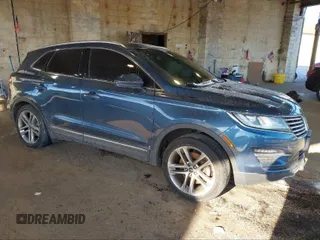 2018 Lincoln MKC Reserve z VIN 5LMCJ3D92JUL19066, wystawiony jako IAAI lot #41597121 z przebiegiem 56 764 mil mil oraz . Historia ofert i sprzedaży dostępna na DreamBid. Obrazek 1.