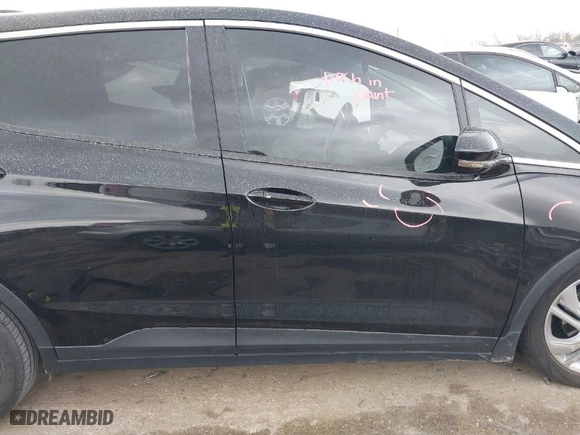 2022 Chevrolet Bolt EV 1LT with VIN 1G1FW6S01N4128233, listed as a IAAI auction lot 41701796 with 32,988 mi miles. Bid and sale history available at carsss.com. Image 14.