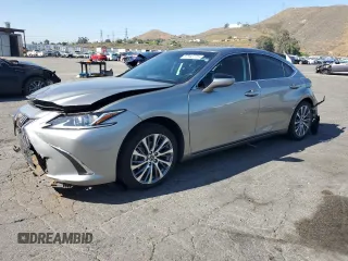 2019 Lexus ES 350 with VIN 58ABZ1B15KU038298, listed as a Copart auction lot 57942775 with 30,553 mi miles and Salvage title. Bid and sale history available at DreamBid. Image 1.