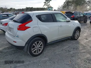 2013 Nissan Juke S with VIN JN8AF5MR9DT211215, listed as a IAAI auction lot 41718936 with 109,026 mi miles. Bid and sale history available at carsss.com. Image 4.