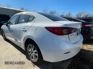 2014 Mazda 3 i Touring with VIN JM1BM1V78E1114550, listed as a Copart auction lot 89132355 with 100,722 mi miles and Clean Title. Bid and sale history available at DreamBid. Image 3.