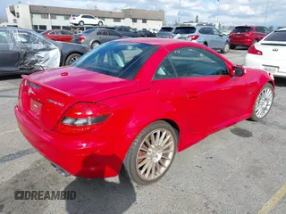 2008 Mercedes-Benz SLK 55 AMG with VIN WDBWK73F08F179225, listed as a IAAI auction lot 41423046 with 104,329 mi miles and . Bid and sale history available at DreamBid. Image 4.