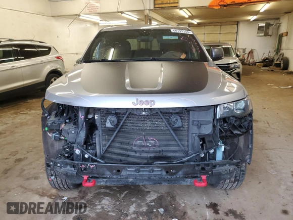 2021 Jeep Grand Cherokee Trailhawk with VIN 1C4RJFLG1MC814937, listed as a Copart auction lot 60192355 with 126,561 mi miles and Non repairable. Bid and sale history available at DreamBid. Image 5.