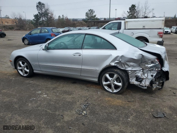 2003 Mercedes-Benz CLK-Class 3.2L with VIN WDBTJ65J33F051152, listed as a Copart auction lot 43031405 with 0 mi miles and Salvage Title. Bid and sale history available at carsss.com. Image 2.