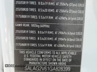2016 Land Rover LR4 HSE z VIN SALAG2V61GA828399, wystawiony jako Copart lot #60748325 z przebiegiem 115 148 mil mil oraz Szkoda całkowita • Salvage title. Historia ofert i sprzedaży dostępna na DreamBid. Obrazek 13.