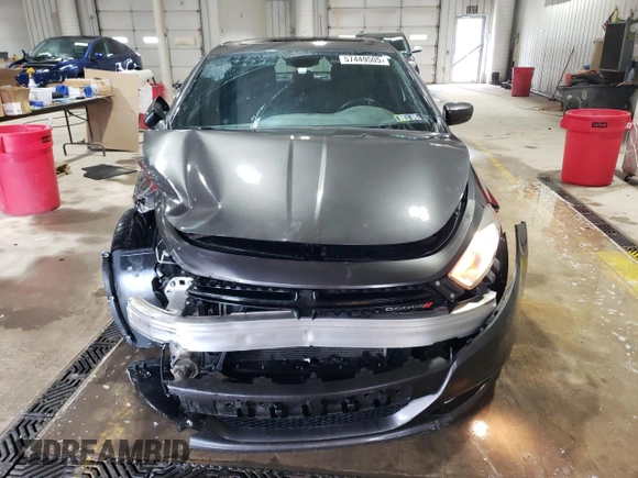 2015 Dodge Dart SXT z VIN 1C3CDFBB5FD182559, wystawiony jako Copart lot #57449505 z przebiegiem 84 595 mil mil oraz Szkoda całkowita • Salvage title. Historia ofert i sprzedaży dostępna na DreamBid. Obrazek 5.