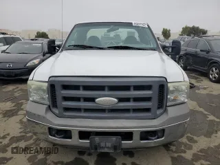 2005 Ford Super Duty F-250 XL with VIN 1FTSX20545EC77319, listed as a Copart auction lot 85837724 with 207,605 mi miles and Clean Title. Bid and sale history available at carsss.com. Image 5.