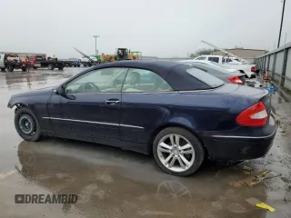 2009 Mercedes-Benz CLK 350 z VIN WDBTK56F69T103711, wystawiony jako Copart lot #49587035 z przebiegiem 48 244 mil mil oraz Szkoda całkowita • Salvage title. Historia ofert i sprzedaży dostępna na DreamBid. Obrazek 3.